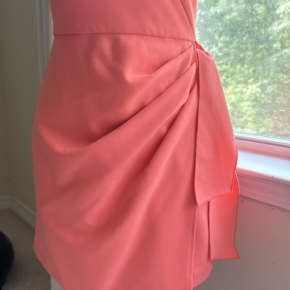 Dress - Picture 2 of 5